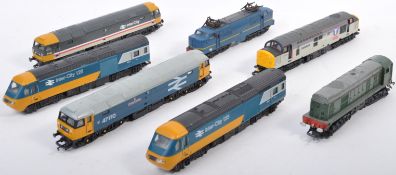COLLECTION OF ASSORTED 00 GAUGE DIESEL LOCOMOTIVES