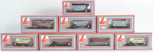 COLLECTION OF X8 LIMA 00 GAUGE MODEL RAILWAY ROLLING STOCK