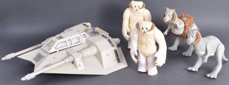 COLLECTION OF VINTAGE KENNER PALITOY HOTH ACTION FIGURE SETS