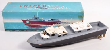 ORIGINAL VINTAGE VOSPER RAF CRASH TENDER MODEL BOAT