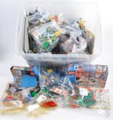 LARGE COLLECTION OF ASSORTED LEGO BRICKS AND ACCESSORIES
