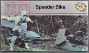 VINTAGE STAR WARS RETURN OF THE JEDI SPEEDER BIKE MODEL KIT