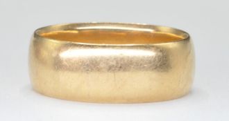 18CT GOLD WEDDING BAND RING