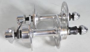 VINTAGE BICYCLE AND SPARES - SET OF LATE 20TH CENTURY SUZUE BICYCLE HUB