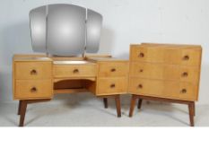 MID 20TH CENTURY LIGHT OAK BEDROOM SUITE