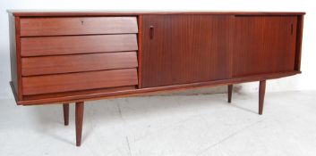 VINTAGE RETRO 20TH CENTURY TEAK WOOD SIDEBOARD CREDENZA BY EON