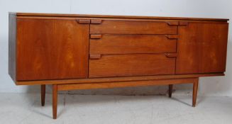 VINTAGE RETRO MID 20TH CENTURY TEAK WOOD SIDEBOARD CREDENZA.