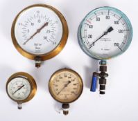 COLLECTION OF X4 VINTAGE STEAM ENGINE PRESSURE GAUGES