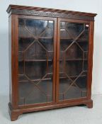 19TH CENTURY VICTORIAN MAHOGANY ASTRAL GLAZED BOOKCASE CABINET / DISPLAY CABINET