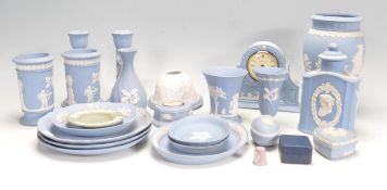 LARGE QUANTITY OF WEDGWOOD JASPERWARE CERAMICS