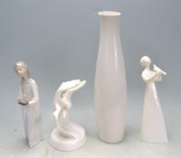 COLLECTION OF VINTAGE 20TH CENTURY CERAMICS
