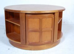 VINTAGE RETRO 20TH CENTURY TAK WOOD CIRCULAR REVOLVING COFFEE TABLE BY NATHAN