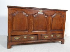 18TH CENTURY OAK MULE CHEST