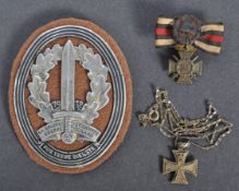 WWI FIRST WORLD WAR GERMAN MINIATURE MEDALS - IRON