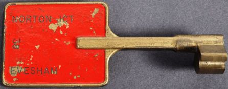 RAILWAYANA - SINGLE LINE RAILWAY TOKEN KEY - EVESHAM