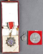 AN EGYPT ORDER OF MERIT NISHAN AL-ISTIHQAQ GRAND CROSS CASED SASH BADGE