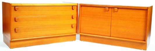 TURNIDGE OF LONDON - RETRO 1960'S TEAK WOOD SIDEBOARD