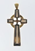 GOLD AND SOMKEY QUARTZ CRUCIFIX PENDANT