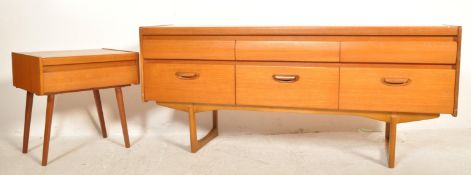 WILLIAM LAWRENCE OF NOTTINGHAM - RETRO VINTAGE 20TH CENTURY TEAK WOOD SIDEBOARD