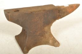 20TH CENTURY ANTIQUE BLACKSMITH METAL ANVIL