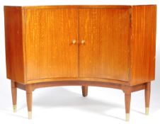 GREAVES AND THOMAS WLANUT CORNER CABENIT