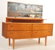 RETRO VINTAGE LATE 20TH CENTURY TEAK WOOD SIDEBOARD CREDENZA