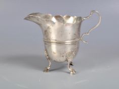 EDWARDIAN HALLMARKED SILVER CREAMER / MILK JUG.