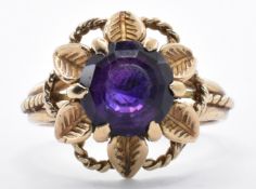 9CT GOLD & AMETHYST FLOWER RING