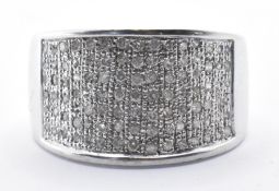 9CT WHITE GOLD AND DIAMOND RING