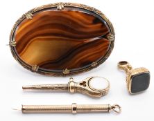 GROUP OF JEWELLERY IN PIETRA DURA PANEL BOX