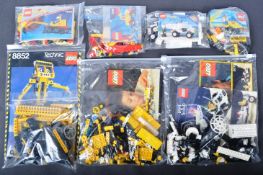 COLLECTION OF X7 ASSORTED UNBOXED VINTAGE LEGO SETS