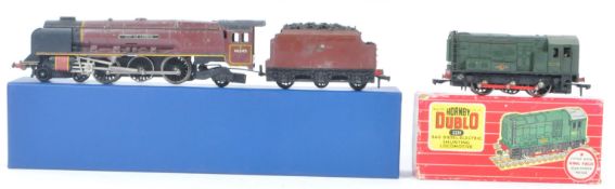TWO ORIGINAL HORNBY DUBLO 00 GAUGE MODEL RAILWAY LOCOMOTIVES