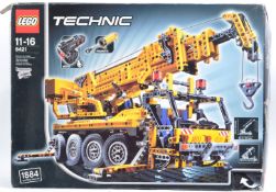 LEGO SET - LEGO TECHNIC - 8421 - MOBILE CRANE