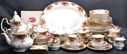 GROUP OF ROYAL ALBERT OLD COUNTRY ROSES CERAMICS