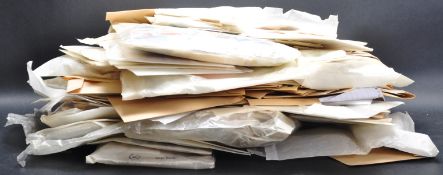 STAMPS - LARGE COLLECTION OF LOOSE STAMPS