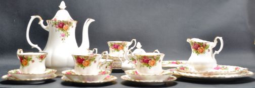 COLLECTION OF ROYAL ALBERT OLD COUNTRY ROSES CHINA