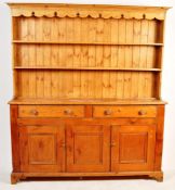 19TH CENTURY VICTORIAN PINE DRESSER