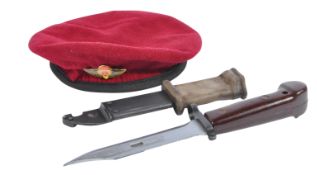 20TH CENTURY AKM RIFLE BAYONET AND IRAQI PARATROOPER BERET
