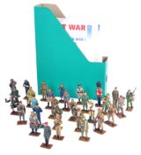 LARGE COLLECTION OF ASSORTED WORLD WAR SOLDIER FIGURES