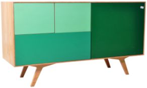 CONTEMPORARY 21ST CENTURY DESIGNER SIDEBOARD CREDENZA