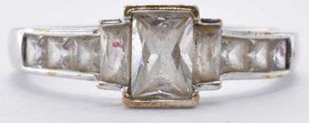 9CT WHITE GOLD & CZ RING