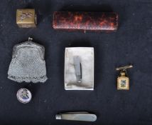 COLLECTION OF 19TH CENTURY AND LATER CURIOS