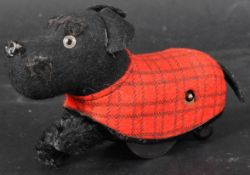 VINTAGE 1950S GERMAN SCHUCO CLOCKWORK TINPLATE SCOTTIE DOG TOY