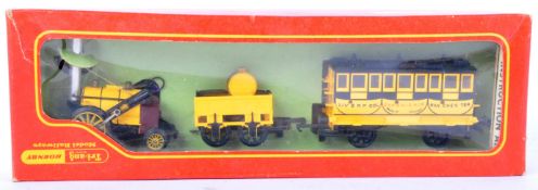 ORIGINAL VINTAGE TRIANG HORNBY STEPHENSON'S ROCKET TRAIN SET