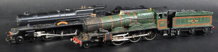 TWO VINTAGE TRI-ANG AND HORNBY 00 GAUGE MODEL RAILWAY LOCOMOTIVES