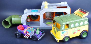 TEENAGE MUTANT NINJA TURTLES - VINTAGE PLAYMATES PLAYSETS