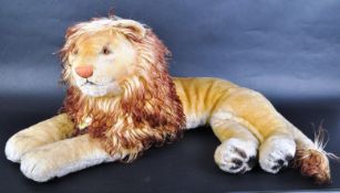 ORIGINAL VINTAGE GERMAN STEIFF ' LEO ' LION TEDDY BEAR