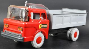 VINTAGE LOUIS MARX POWER HOUSE DUMP TRUCK