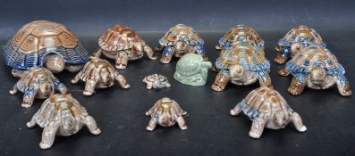 COLLECTION OF WADE WHIMSY CERAMIC TORTOISES