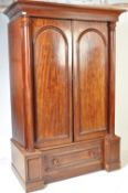 19TH CENTURY VICTORIAN MAHOGANY WARDROBE